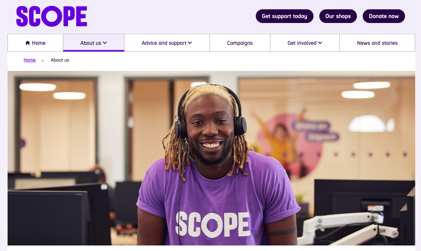 Scope.org “About us” page, including a picture of a smiling employee with headphones
